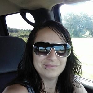 Meet your Posher, Candi